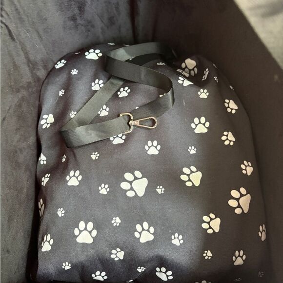 Cullaby large car console pet seat for pets up to 20 lbs. NEW - Picture 11 of 12